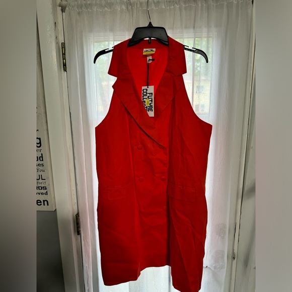 NO OFFERS‼️‼️Sleeveless Blazer Mini Dress - Future Collective - Picture 4 of 9